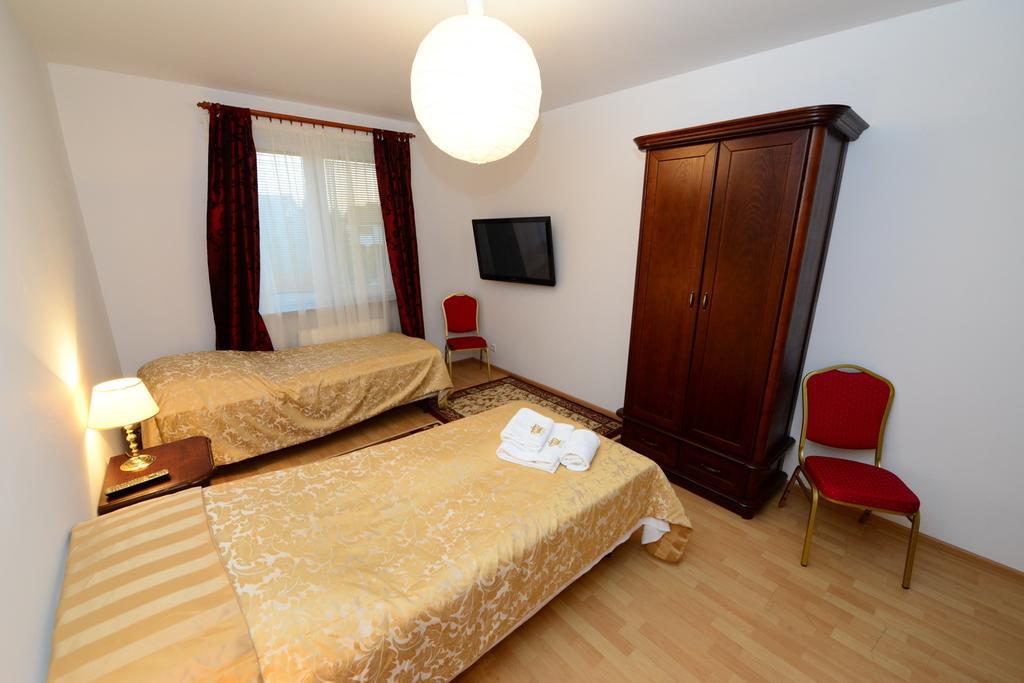 B&B Airport Modlin Nowy Dwór Mazowiecki Zimmer foto